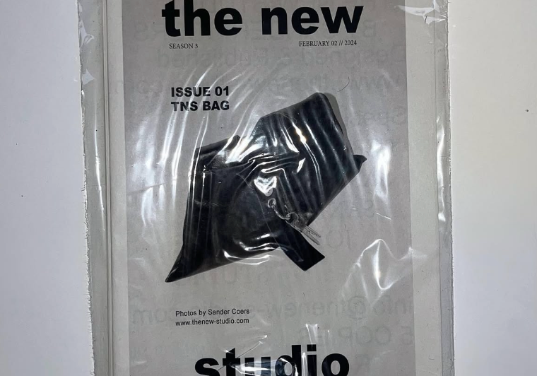 ISSUE 01 MAGAZINE