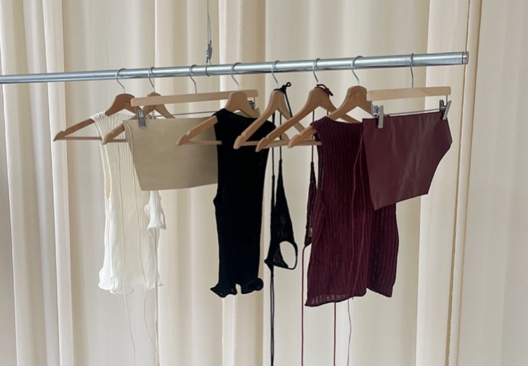 KNIT COLLECTION