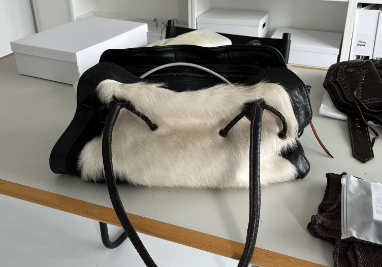 SHOWROOM VISITS