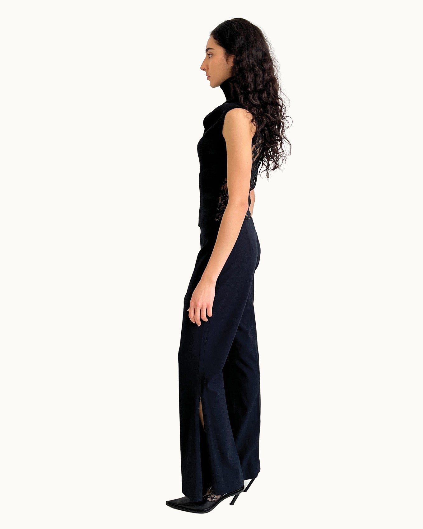 BLACK TROUSERS SIDE SPLIT