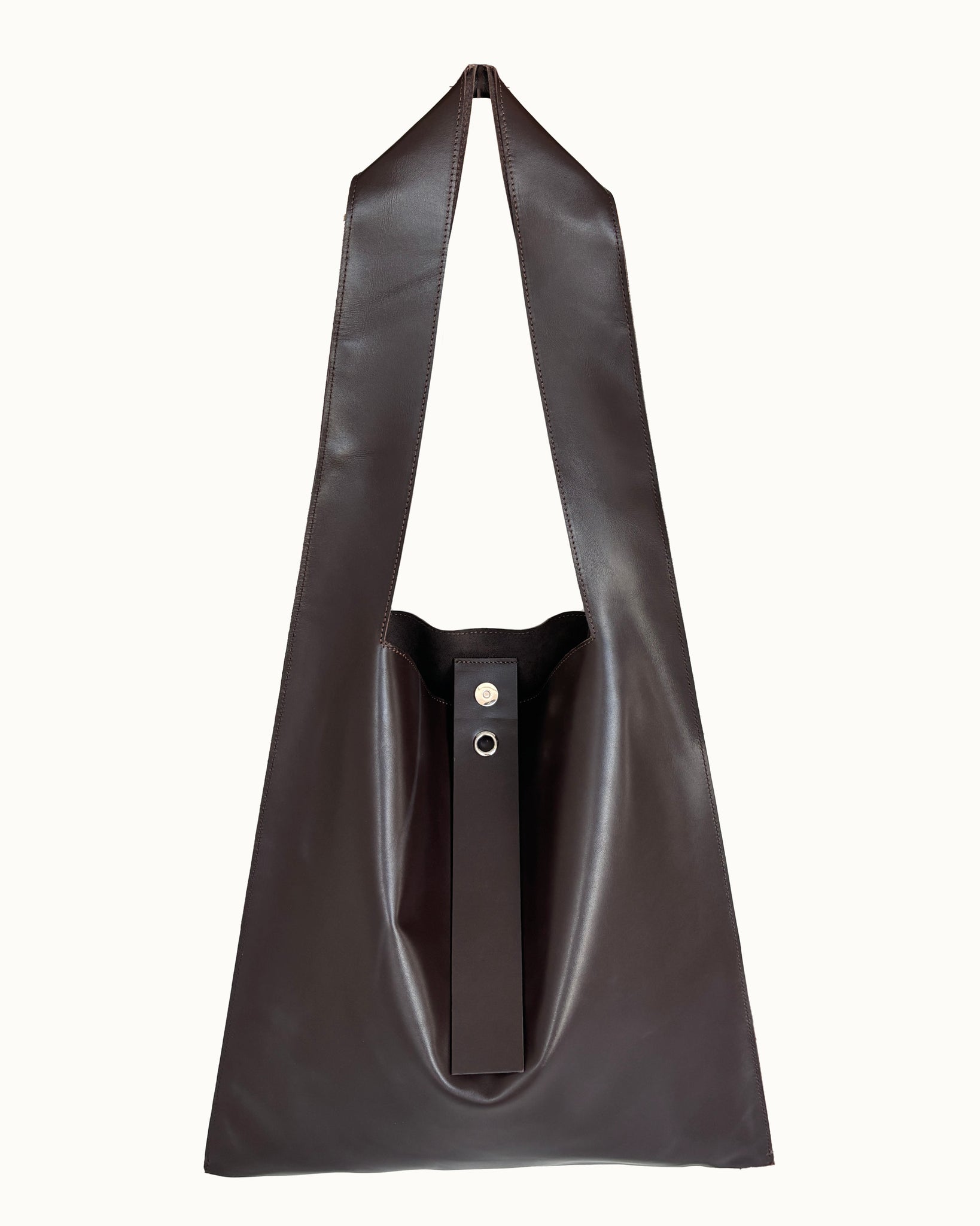 L03 DARK CHOCOLATE BROWN