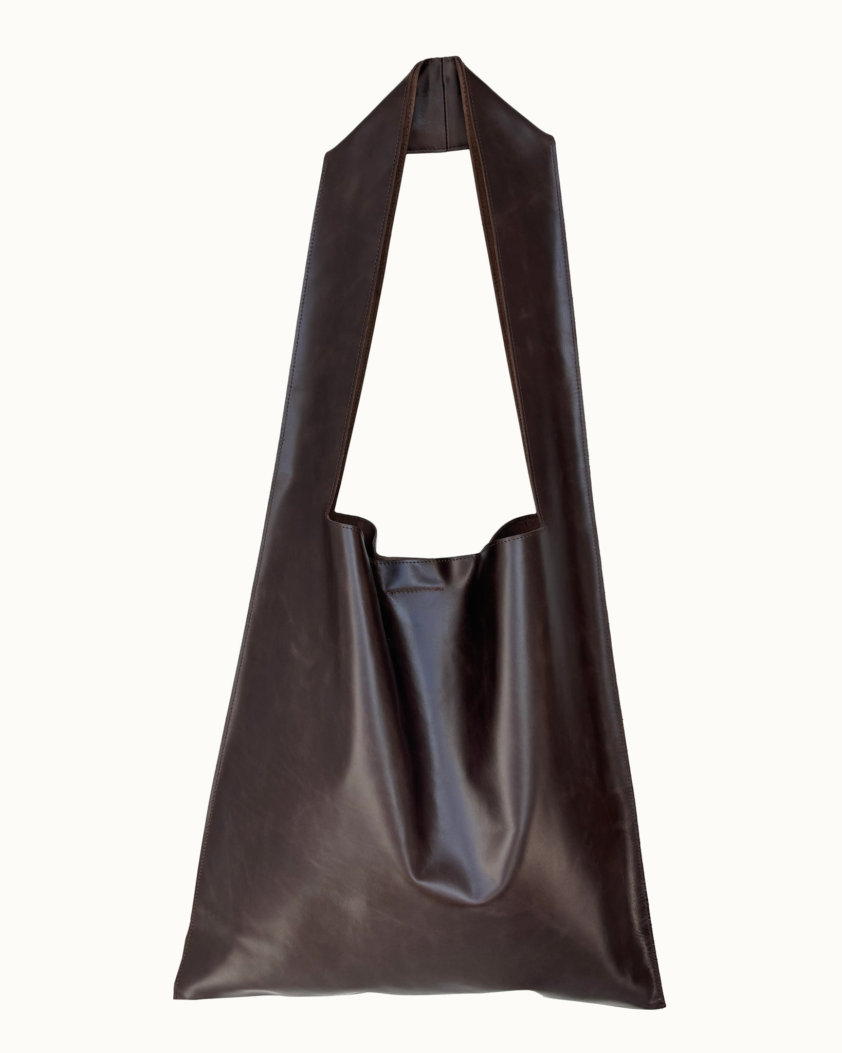 L03 GLOSSY DARK BROWN