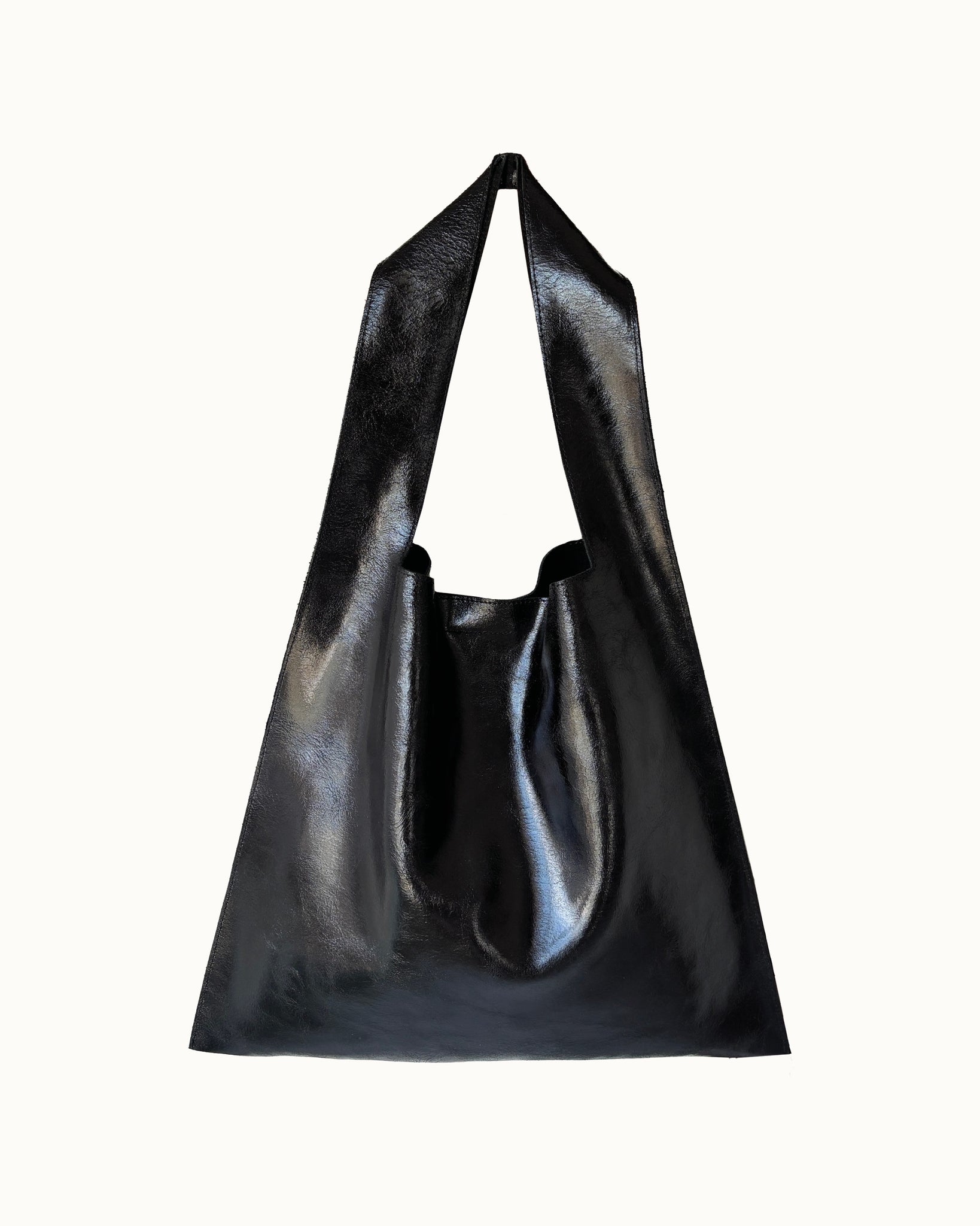 M02 PATENT BLACK